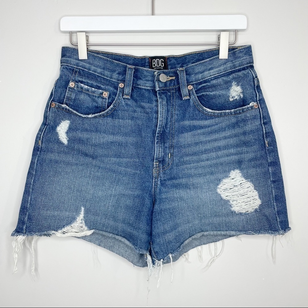 𝅺BDG High Rise Mom Shorts Size 28